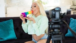 Pornstar Luna Star Gives Sex Tips